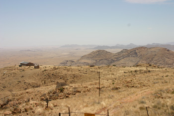 View from Spreetshoogte Pass across desert